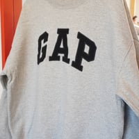 GAP sweat