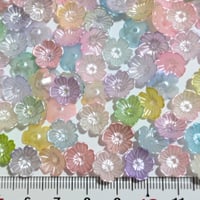 【162】30g100円・アクリルビーズ・フラワーカップ・5弁・グラデーションMIXカラー