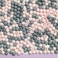 【129】20g50円・アクリルビーズ・約4mm玉・ピンク×グレー