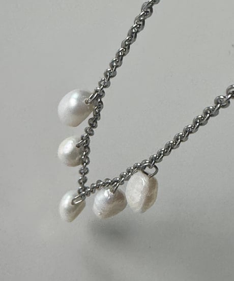 MIST / 5 pearl necklace