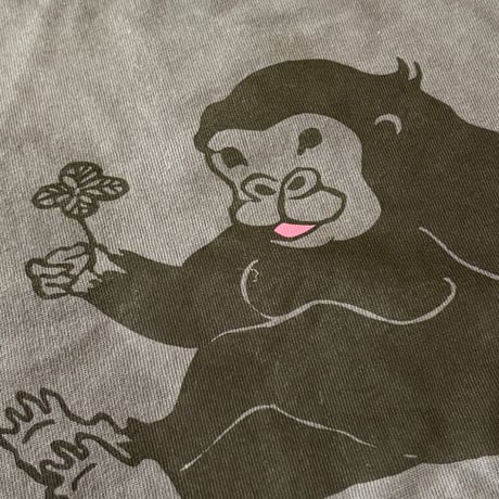 女子ゴリラTシャツ