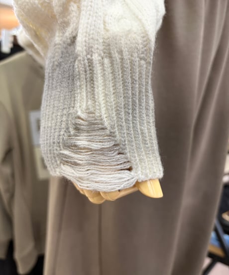 大人カジュアル×ヴィンテージ感　ロゴプリント ダメージ加工ニット　MMH134NEC   MICALE  MICALE  Winter