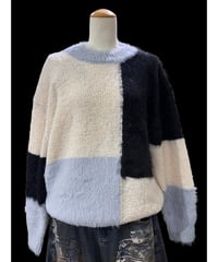 1枚で主役級！目を惹く「シャギー×パネル配色」の立体デザインニット　MRH119NEC   MICALE  MICALE  Winter