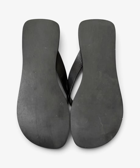 S/S 2004 DIOR HOMME “STRIP” HOMME LOGO EMBOSSED LEATHER FLIP-FLOPS
