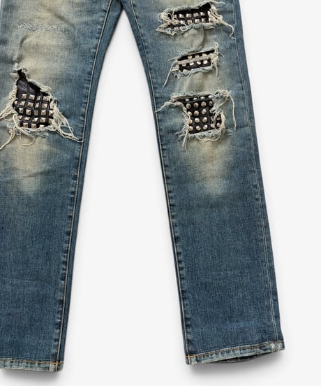S/S 2017 SAINT LAURENT PARIS STUDDED LEATHER PATCH DENIM［29］