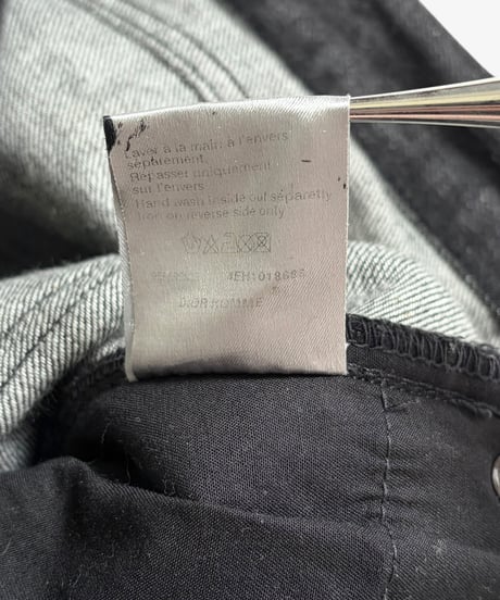 S/S 2004 DIOR HOMME “STRIP” DISTRESSED DENIM［31］