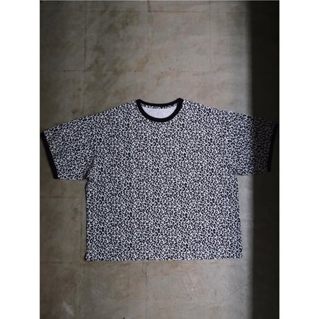 noktual Leopard Ringer T-shirt