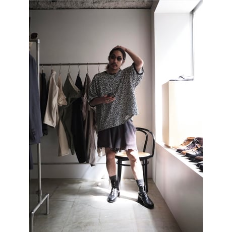 noktual Leopard Ringer T-shirt