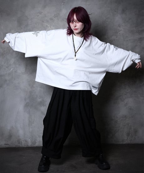 VAJRA EXPANDED L/S TEE [WHITE]
