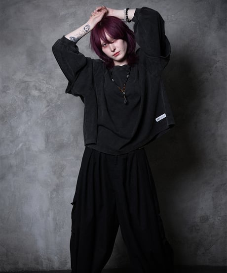 VAJRA EXPANDED L/S TEE [BLACK]