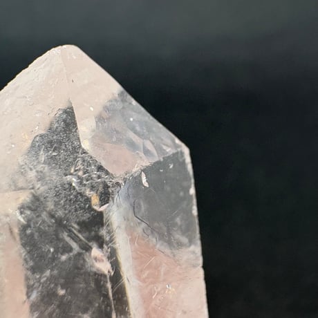 〜時間を刻む結晶〜変わりファセット水晶(M047)