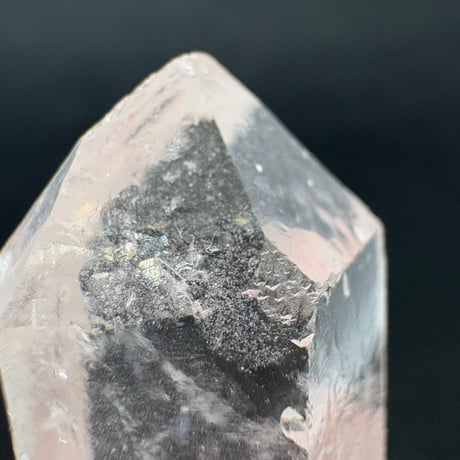 〜時間を刻む結晶〜変わりファセット水晶(M047)