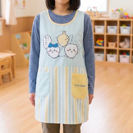 【26年秋冬新作！ 】ちいかわ なんか急いでて… ストライプ キャラクターエプロン HA4328【M-L】