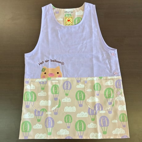 <26年秋新作>【おてんばママ】気球 こぶたアップリケ付き エプロン YC-7098/パープル【M-L】