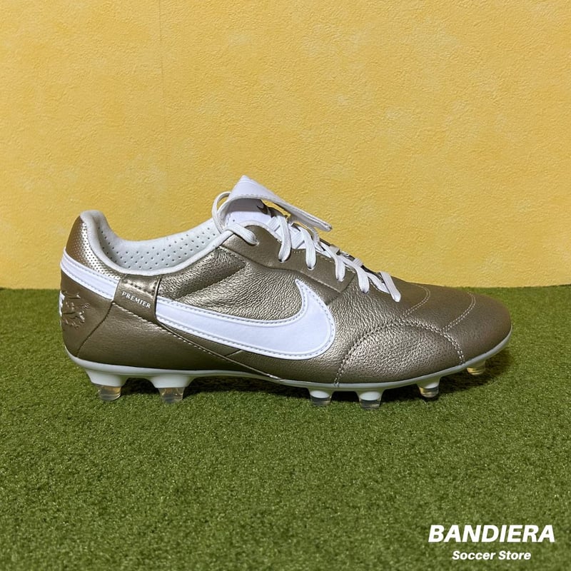 NIKE ナイキ サッカースパイク ティエンポ プレミア 3 FG（メタリック