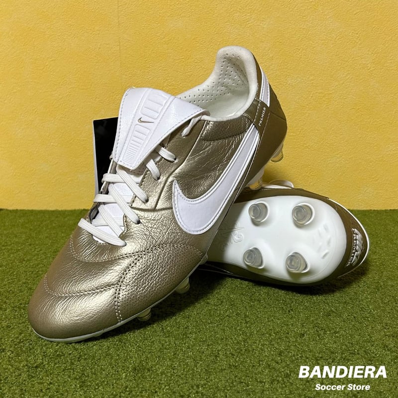 NIKE ナイキ サッカースパイク ティエンポ プレミア 3 FG（メタリック