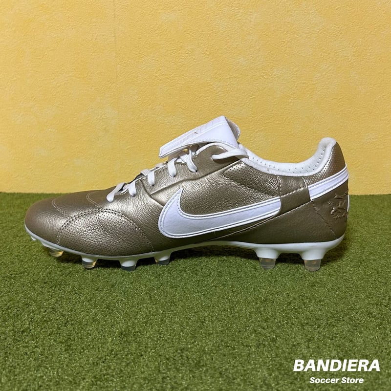 NIKE ナイキ サッカースパイク ティエンポ プレミア 3 FG（メタリック