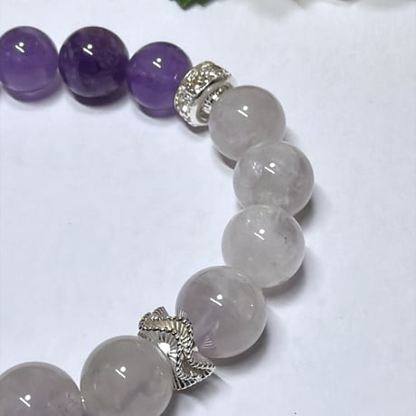 34💜究極の癒し💜10ミリアメジストパワーストーンブレスレット💜