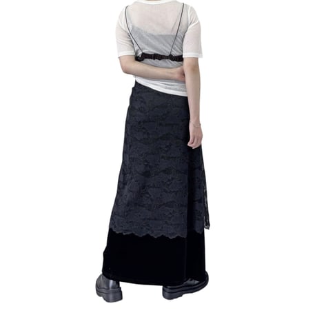 2195 花柄レース×ベロアロングスカート