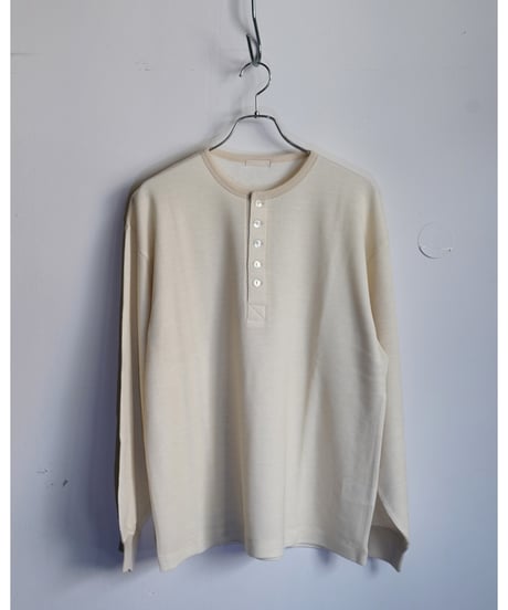 W/C Honeycomb Henley-Neck Top