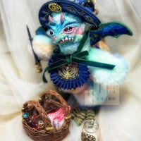アートドール「魔法使いのドラゴン《星の保護員》」