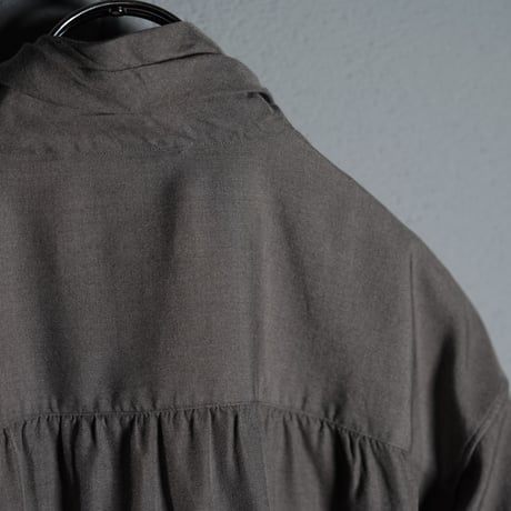 "Motiv MFG"  Foulard Shirt