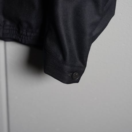 "nonnotte"  Draping Bias Sleeve Blouson
