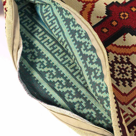 JACQUARD CUSHION T