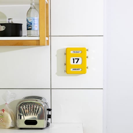 PERPETUAL CALENDAR YELLOW