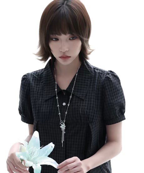 Mist mint lily necklace