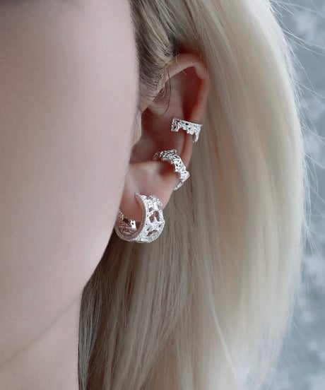 Star lace pierce