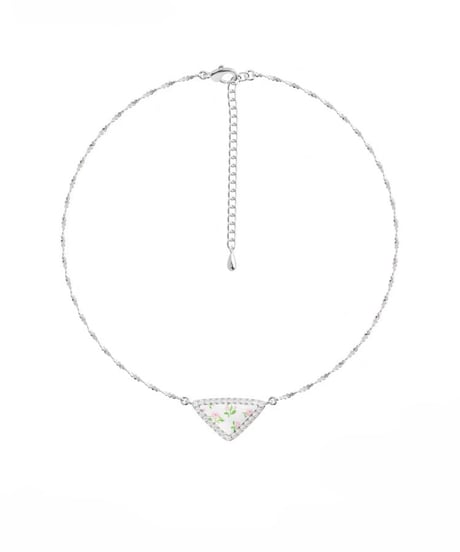 Flora triangle white necklace