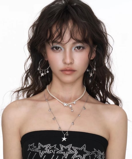 Glitter star stellar pearl necklace