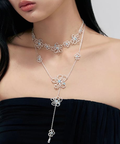 Blue blossom choker