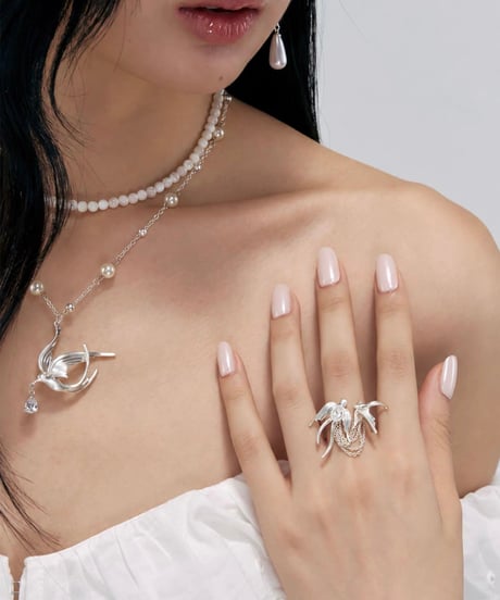 Lucky bird ring