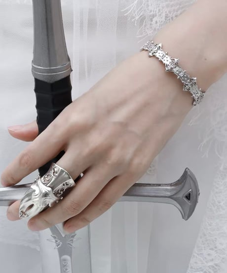 Knight’s relic bracelet