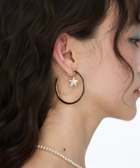 Glitter star hoop pierce