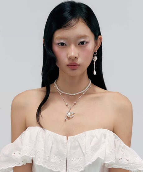 Lucky bird drop pearl pierce