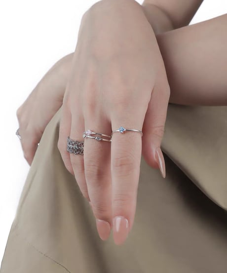 Point flower ring