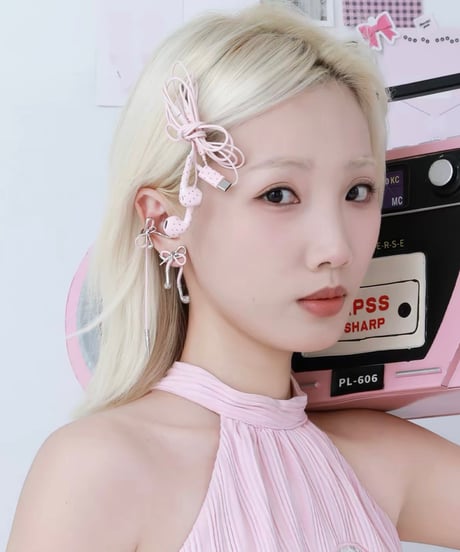 Ribbon earphone cord long pierce