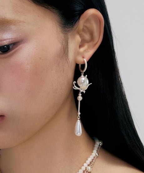 Lucky bird drop pearl pierce