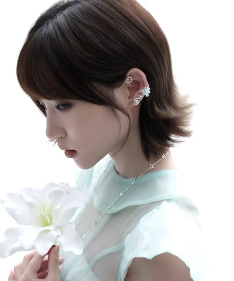 Mist mint lily roll ear cuff
