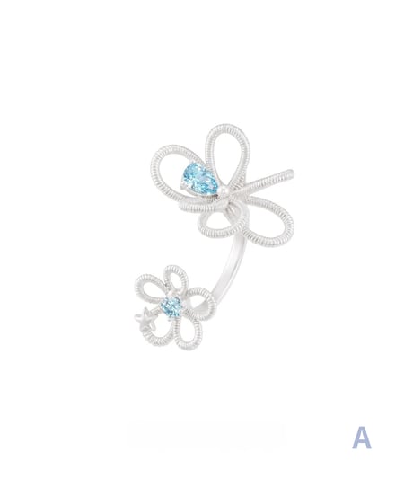 Blue blossom ring