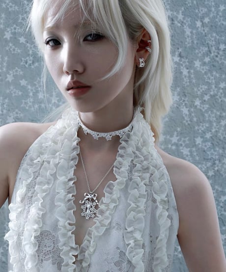 Star lace pierce