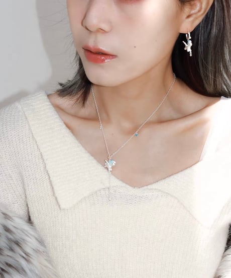 Colorful pop horse necklace