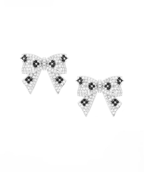 Black petal pierce