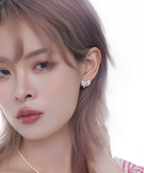 Dreamy pink ribbon pierce