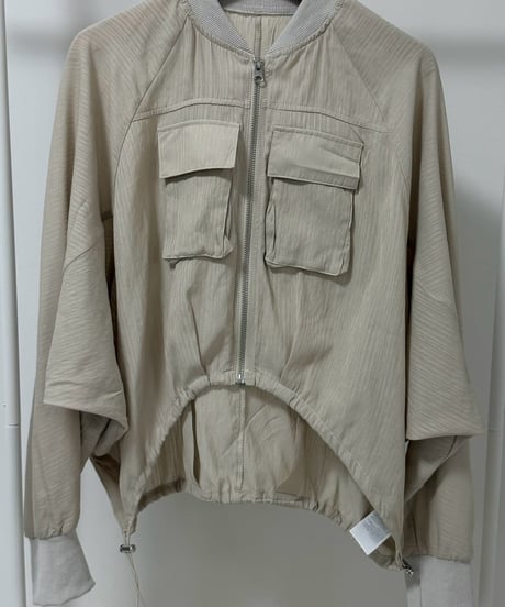 しなやかブルゾン【Light Beige｜Beige｜Black 全3色】