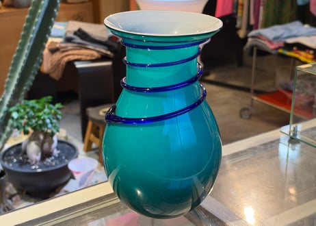 ジャパンビンテージ ハンドメイド フラワーベース 花瓶