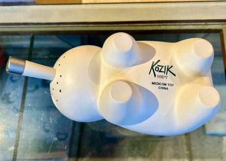 【ホワイトver.】 MEDICOM TOY Frank Kozik "bone bunny" スモーキンラビット アートトイ